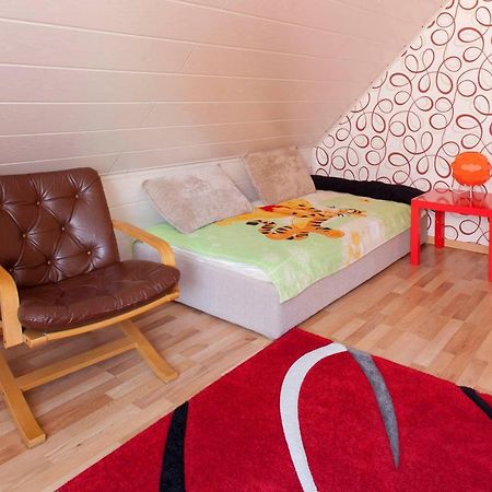 Ferienwohnung 5 Minutes From The Fair Hannover Exterior foto